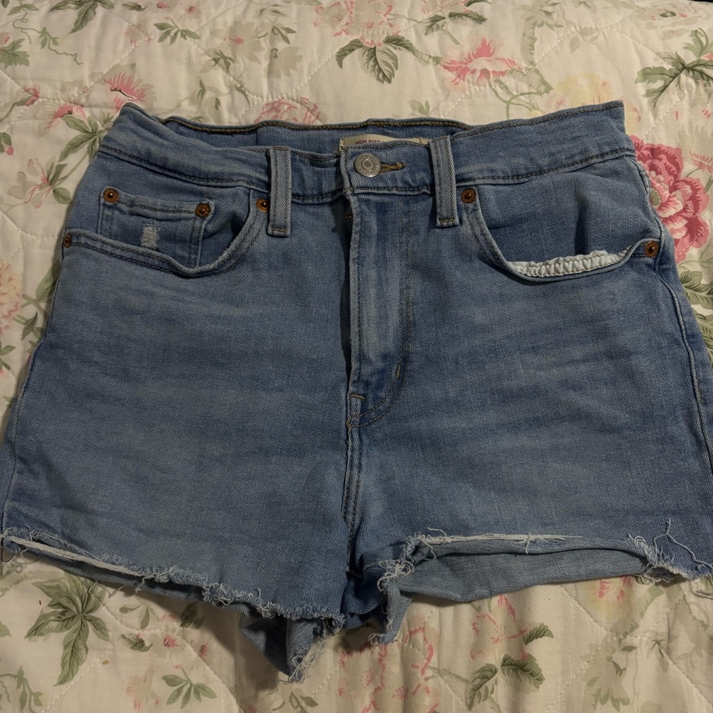 levi’s high rise shorts